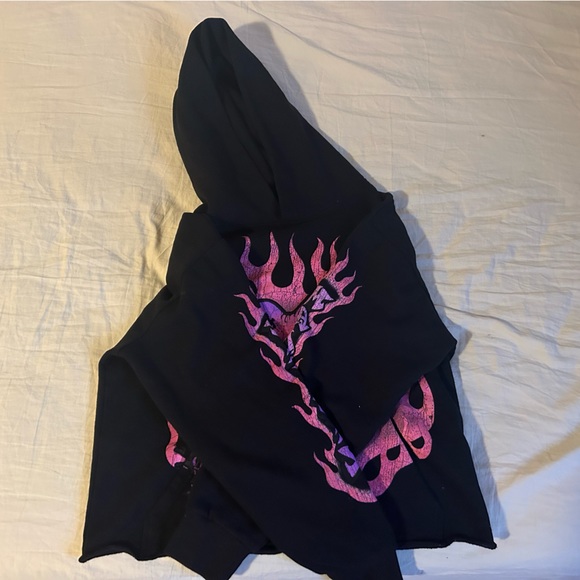 Madmaxhour cropped hoodie - Picture 2 of 4